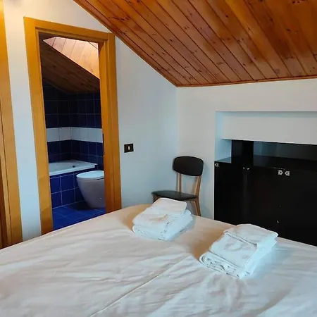 Cretes 19 アパート